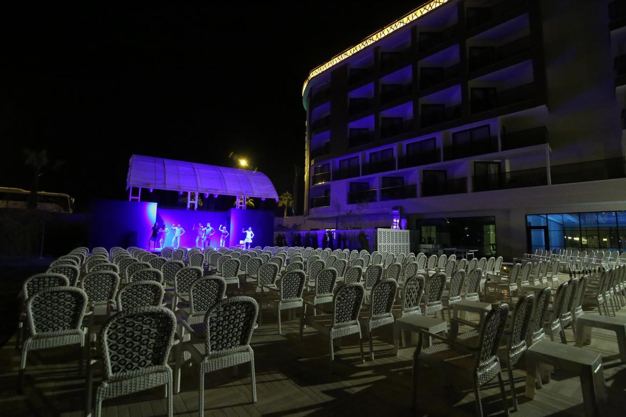 Glamour Resort & Spa Side Exterior foto
