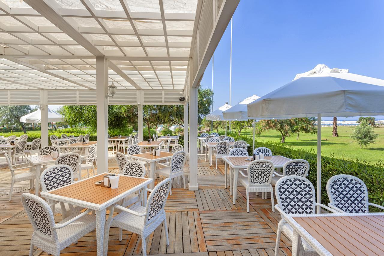 Glamour Resort & Spa Side Exterior foto